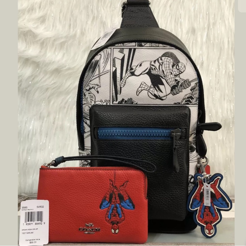 Coach 2411 Marvel West Pack W Accessories NWT